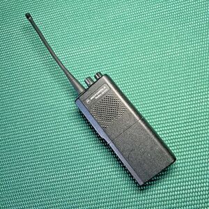 Motorola Radius GP300 UHF 2-Way Radio model P94YPC20C2AA